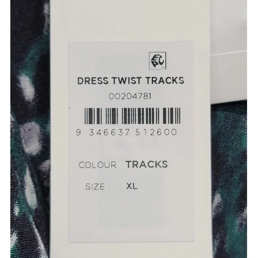 NWT City Chic Refinity Twist Tracks Long Sleeve Dress 22
